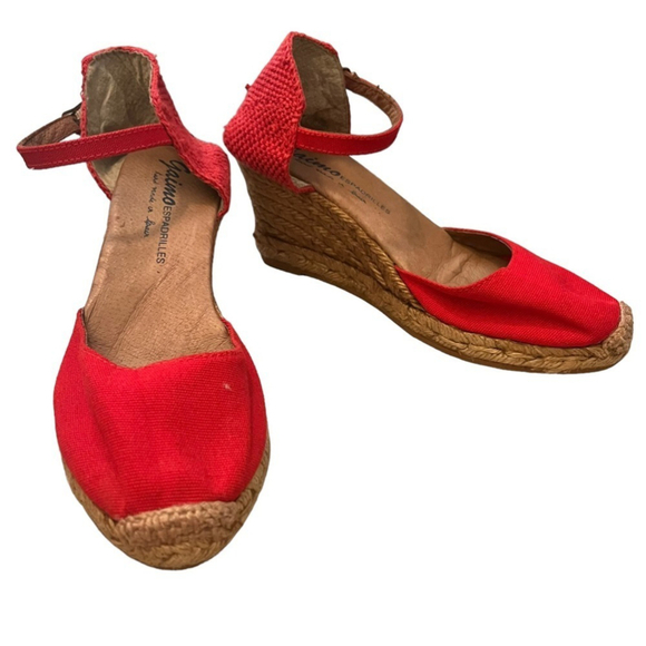 GAIMO Red Canvas Wedge Espadrilles with Natural Jute - Picture 9 of 14
